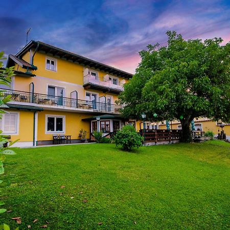 Pension Baumgartner-Berghof Obernberg am Inn ภายนอก รูปภาพ
