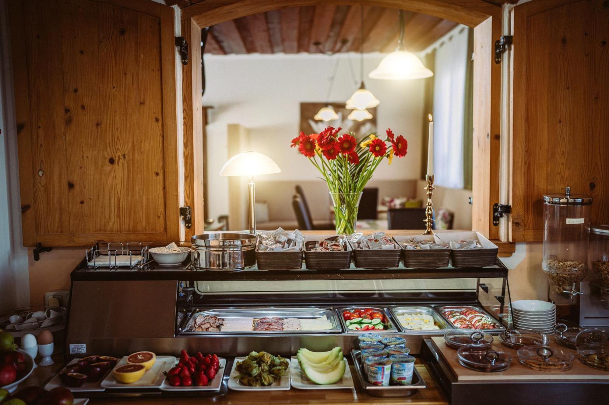 Pension Baumgartner-Berghof Obernberg am Inn ภายนอก รูปภาพ