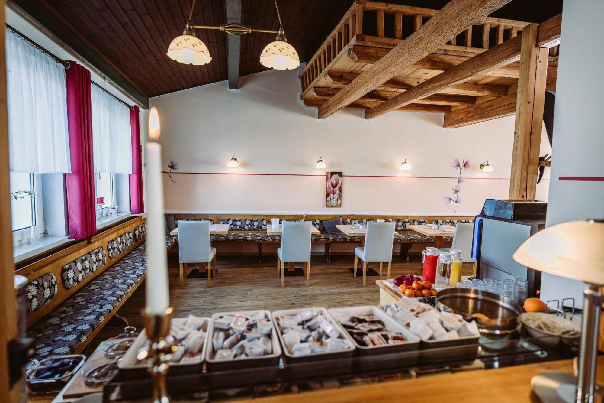 Pension Baumgartner-Berghof Obernberg am Inn ภายนอก รูปภาพ