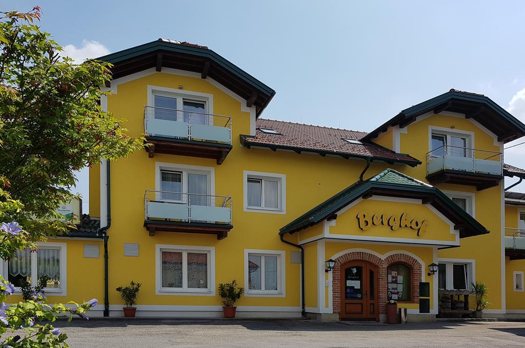 Pension Baumgartner-Berghof Obernberg am Inn ภายนอก รูปภาพ